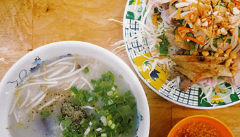 7 Porridge Restaurants with Different Dishes in Saigon